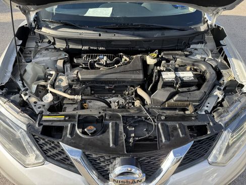 Used 2016 Nissan Rogue S image 21