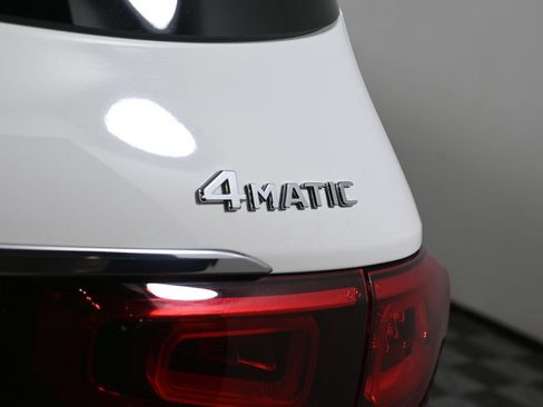 Certified 2022 Mercedes-Benz GLB 250 4MATIC image 40