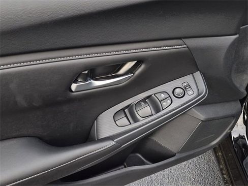 New 2025 Nissan Sentra SV w/ All-Weather Package image 8