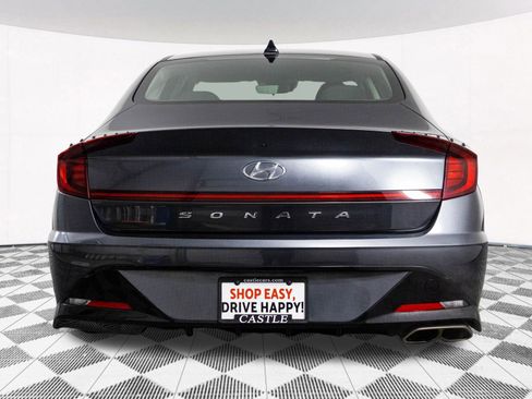 Used 2022 Hyundai Sonata SEL w/ Winter Weather Package image 14