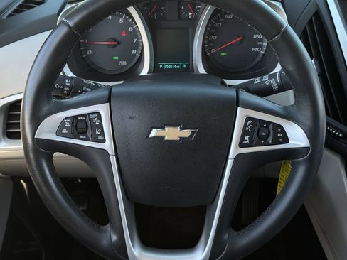 Used 2015 Chevrolet Equinox LT w/ Chrome Appearance Package image 13