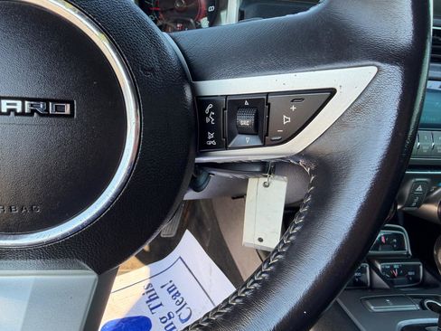 Used 2010 Chevrolet Camaro SS image 12