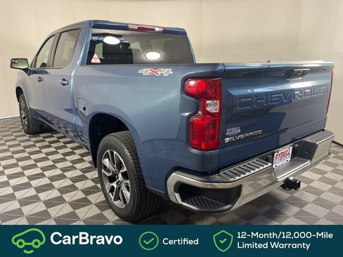 Used 2024 Chevrolet Silverado 1500 LT AWD/4WD image 8