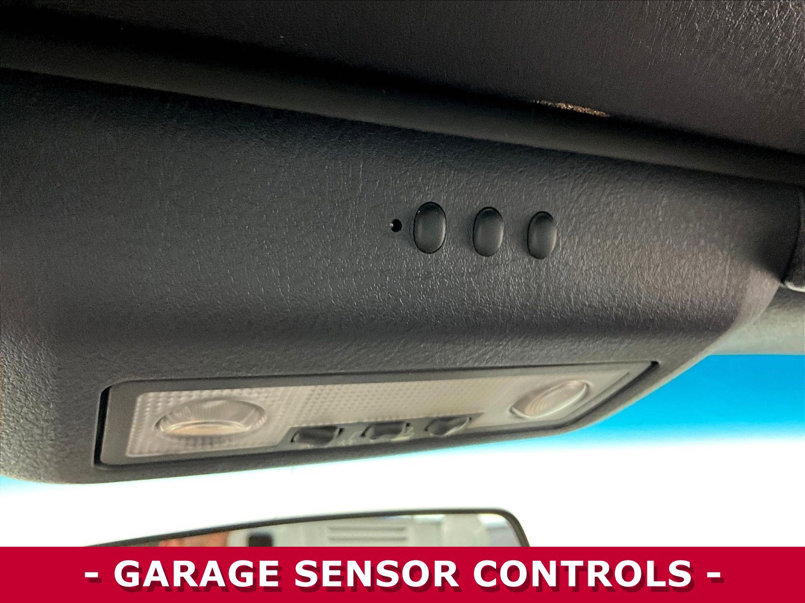 Used 2004 Ford Thunderbird RWD image 30