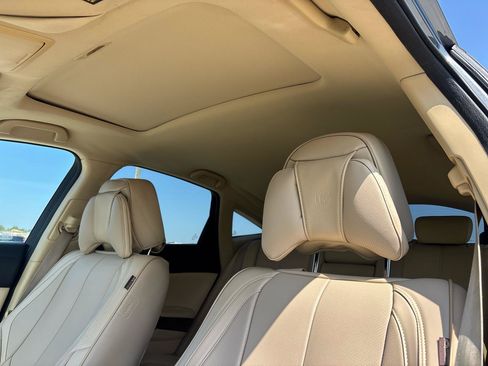 Used 2010 Honda Crosstour EX-L image 18
