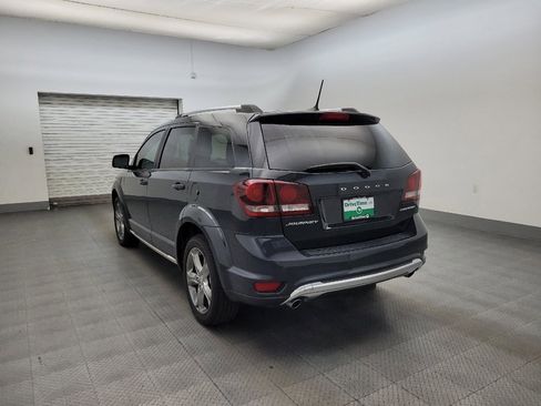 Used 2017 Dodge Journey Crossroad FWD image 5