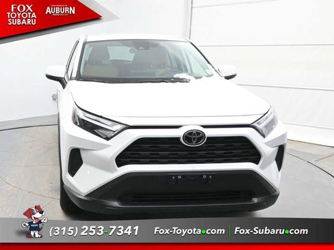 New 2025 Toyota RAV4 LE image 3