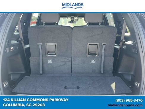 Used 2025 Jeep Grand Cherokee L Laredo RWD image 8
