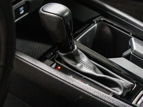 Used 2024 Honda Accord Sport image 21