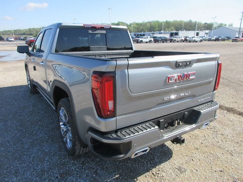New 2026 GMC Sierra 1500 Denali w/ Denali Reserve Package AWD/4WD image 7