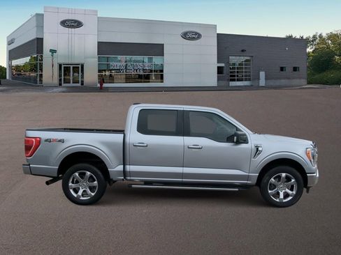 Used 2021 Ford F150 XLT w/ Equipment Group 302A High image 12