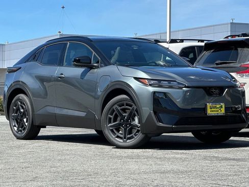 New 2026 Subaru Uncharted AWD image 2