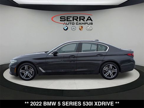 Certified 2022 BMW 530i xDrive w/ Premium Package image 6