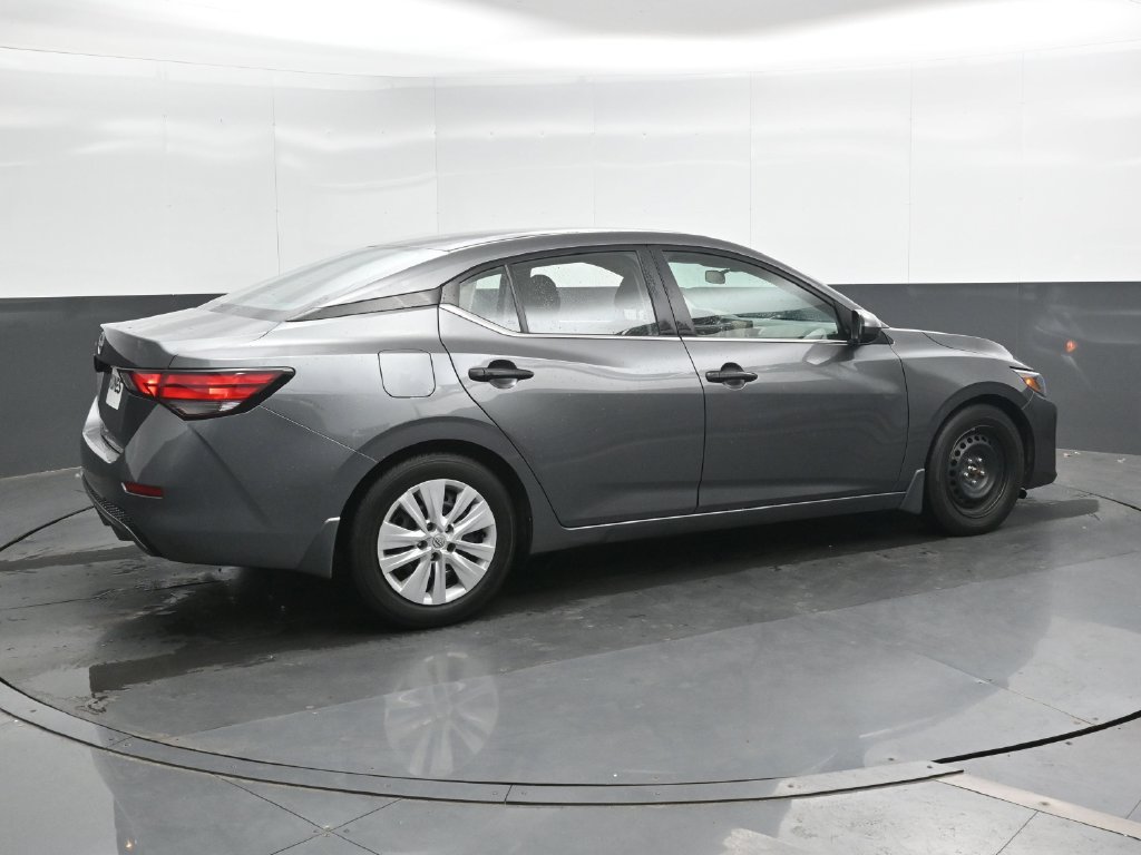 Used 2025 Nissan Sentra S FWD image 2