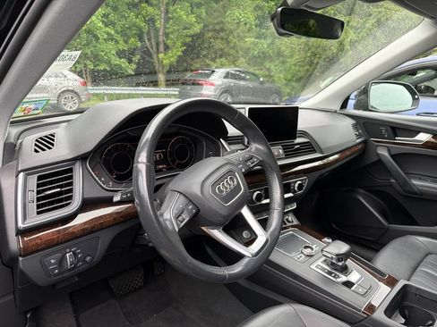 Used 2020 Audi Q5 2.0T Premium Plus w/ Premium Plus Package AWD/4WD image 4