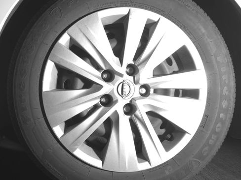 Used 2025 Nissan Sentra S image 12