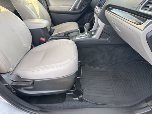 Used 2018 Subaru Forester 2.5i Limited image 41