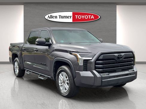 Used 2023 Toyota Tundra SR5 image 1