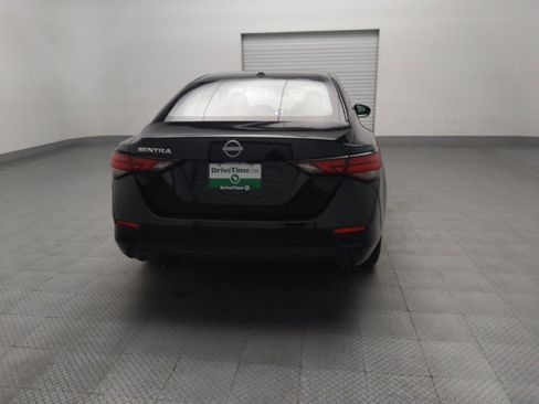 Used 2025 Nissan Sentra SV image 7