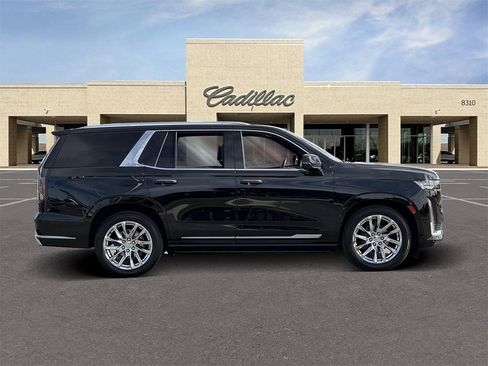 Used 2021 Cadillac Escalade Premium Luxury w/ Driver Assist Tech Package image 4