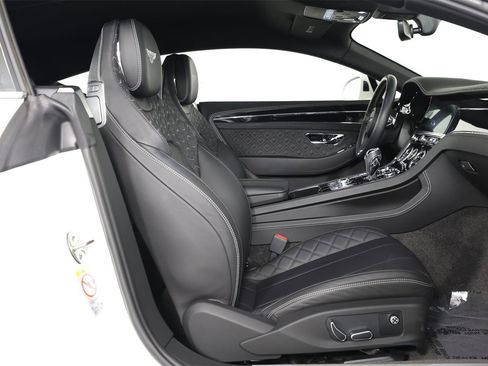 Used 2020 Bentley Continental GT image 35