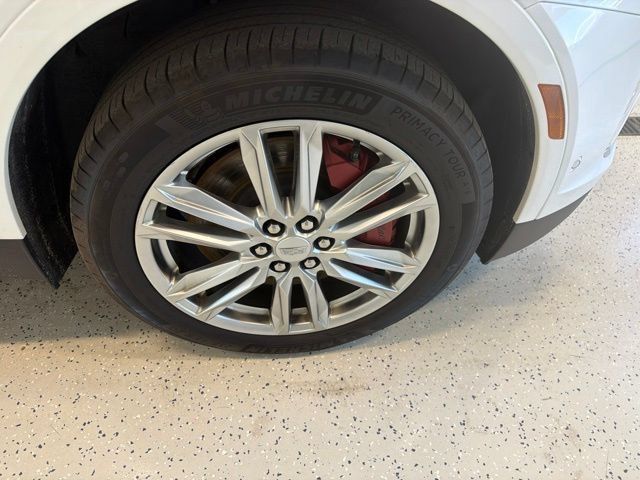 Used 2023 Cadillac XT5 Sportv w/ Technology Package AWD/4WD image 13