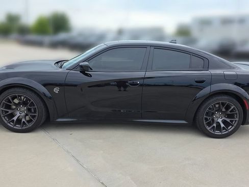 Used 2020 Dodge Charger SRT Hellcat w/ Harman/Kardon Audio Group RWD image 2