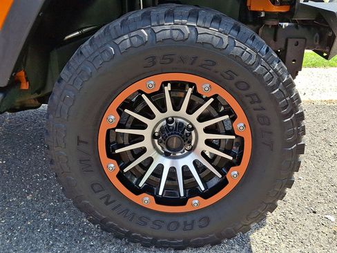 Used 2012 Jeep Wrangler Sport AWD/4WD image 7