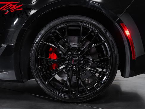 Used 2016 Chevrolet Corvette Z06 RWD image 24
