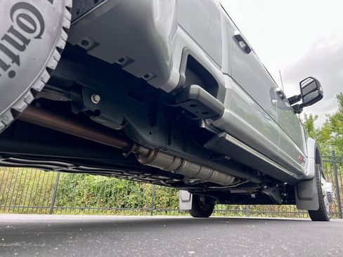 Used 2024 Ford F450 Limited w/ FX4 Off-Road Package image 40