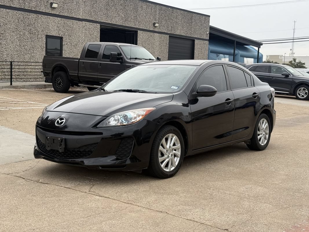 Used 2012 MAZDA MAZDA3 i Touring FWD image 2