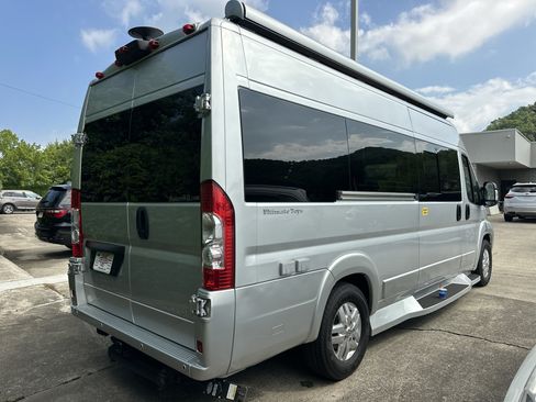 Used 2021 RAM ProMaster 3500 w/ RV Ready Prep Package FWD image 2