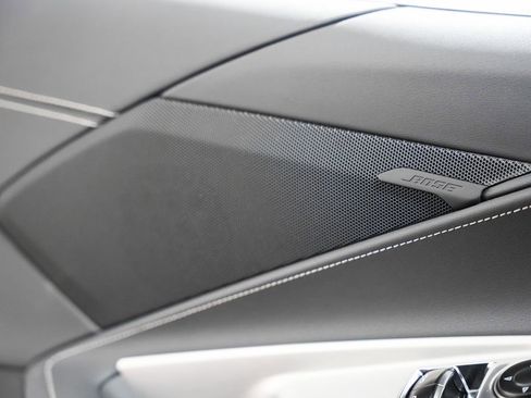 Used 2025 Chevrolet Corvette Z06 RWD image 27