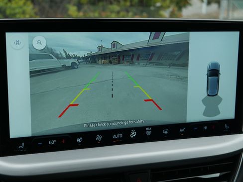 Certified 2025 Ford Escape Platinum image 20