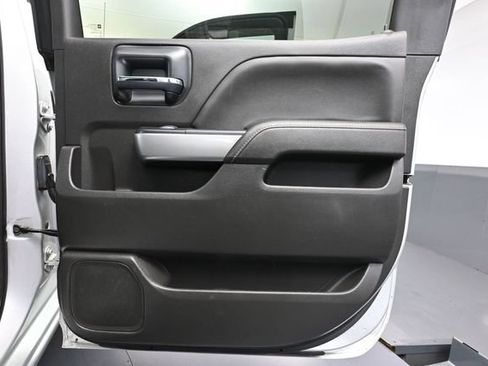 Used 2018 Chevrolet Silverado 1500 LT w/ All Star Edition AWD/4WD image 39