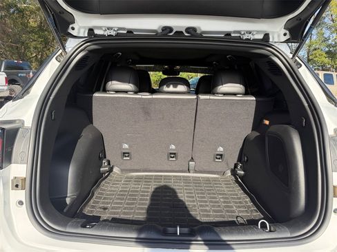 Used 2023 Jeep Compass High Altitude image 30