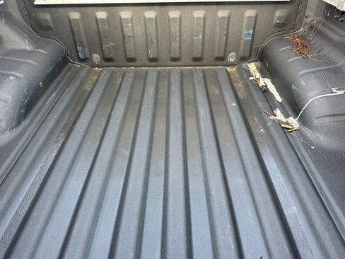 Used 2023 Nissan Frontier PRO-4X w/ Pro Convenience Package image 17