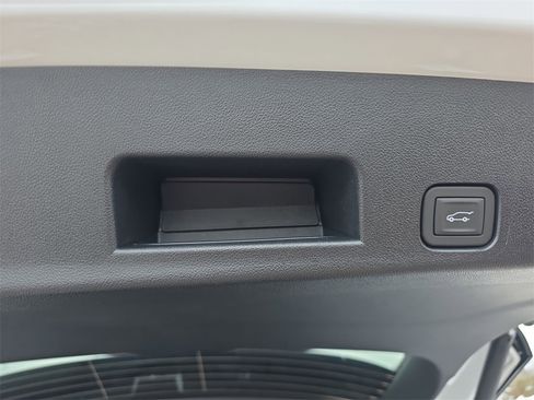 New 2026 Buick Enclave Sport Touring w/ Power Package image 14