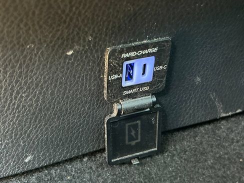 Used 2023 Toyota Camry SE FWD image 20