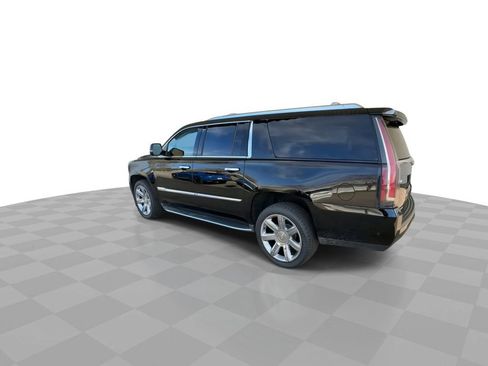 Certified 2020 Cadillac Escalade ESV Luxury image 6