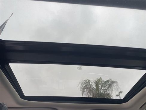 Used 2020 Ford Expedition Max Platinum image 22