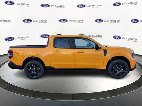 New 2026 Ford Maverick Lariat w/ Black Appearance Package AWD/4WD image 6