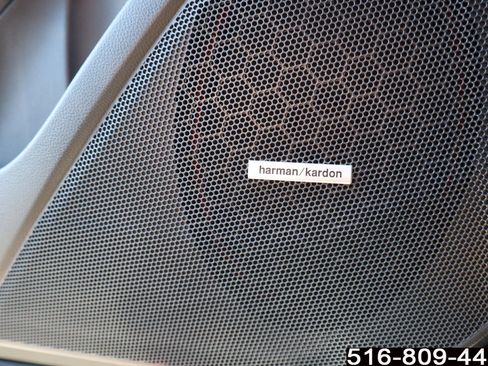 Used 2023 Subaru Forester Limited image 21