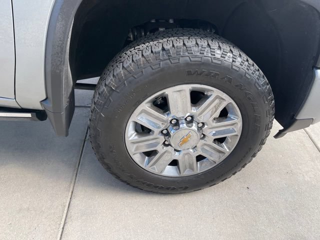 Certified 2024 Chevrolet Silverado 3500 High Country w/ High Country Premium Package AWD/4WD image 28