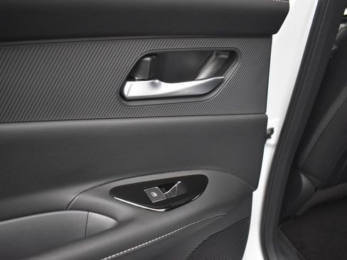 New 2025 Nissan Murano SL image 15