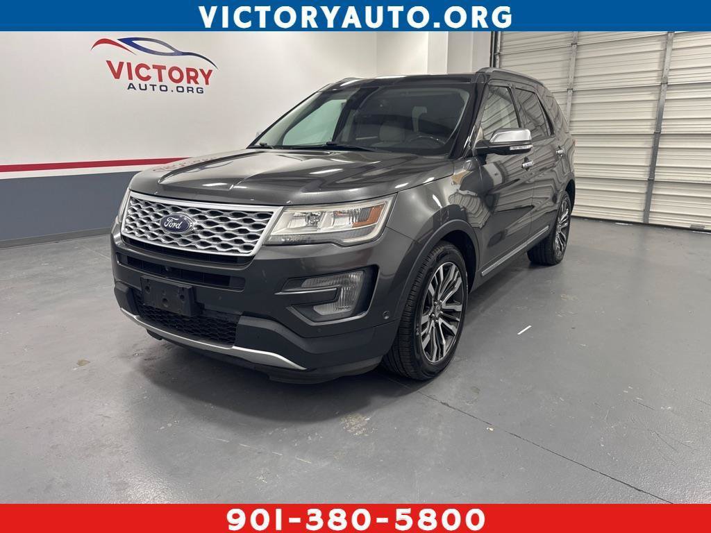 Used 2017 Ford Explorer Platinum AWD/4WD image 1