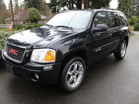 Used 2005 GMC Envoy SLE image 1