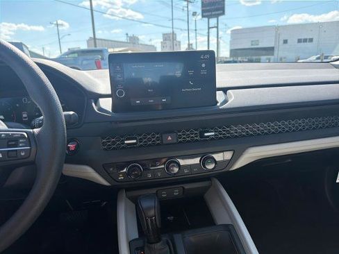 New 2026 Honda Accord SE image 28