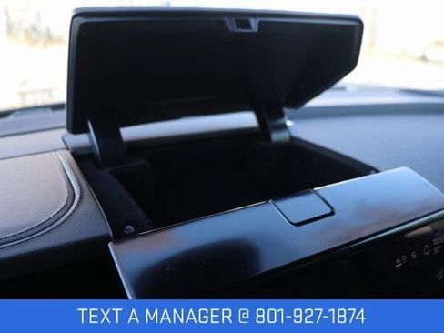 New 2026 GMC Yukon XL Elevation w/ Elevation Premium Package image 30