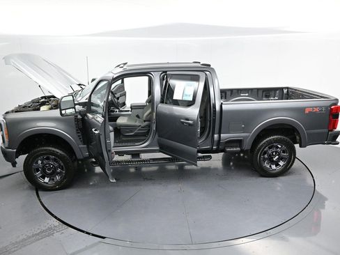 Used 2023 Ford F350 XLT w/ XLT Premium Package AWD/4WD image 43